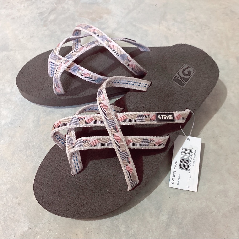 Teva Olowahu Flip-Flops W size US 5,6,7,9,10,11